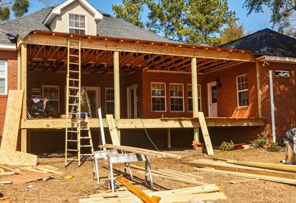 Porch Raising in Middletown